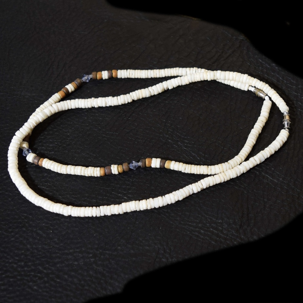 Shell necklace set